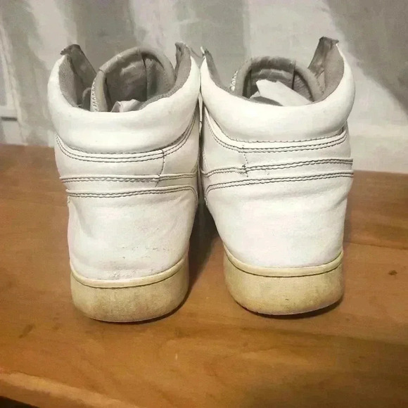 Men's shoes - Picture 6 of 8